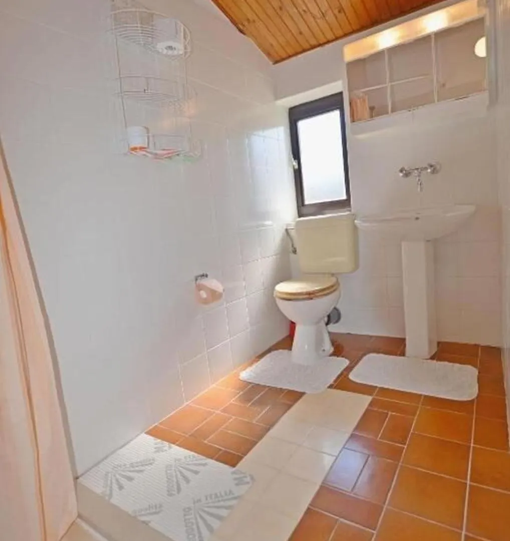 Apartments And Rooms Viktorija Vinkuran Hırvatistan