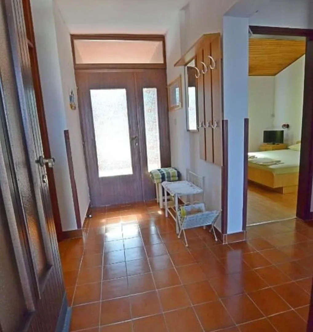 Apartments And Rooms Viktorija Vinkuran